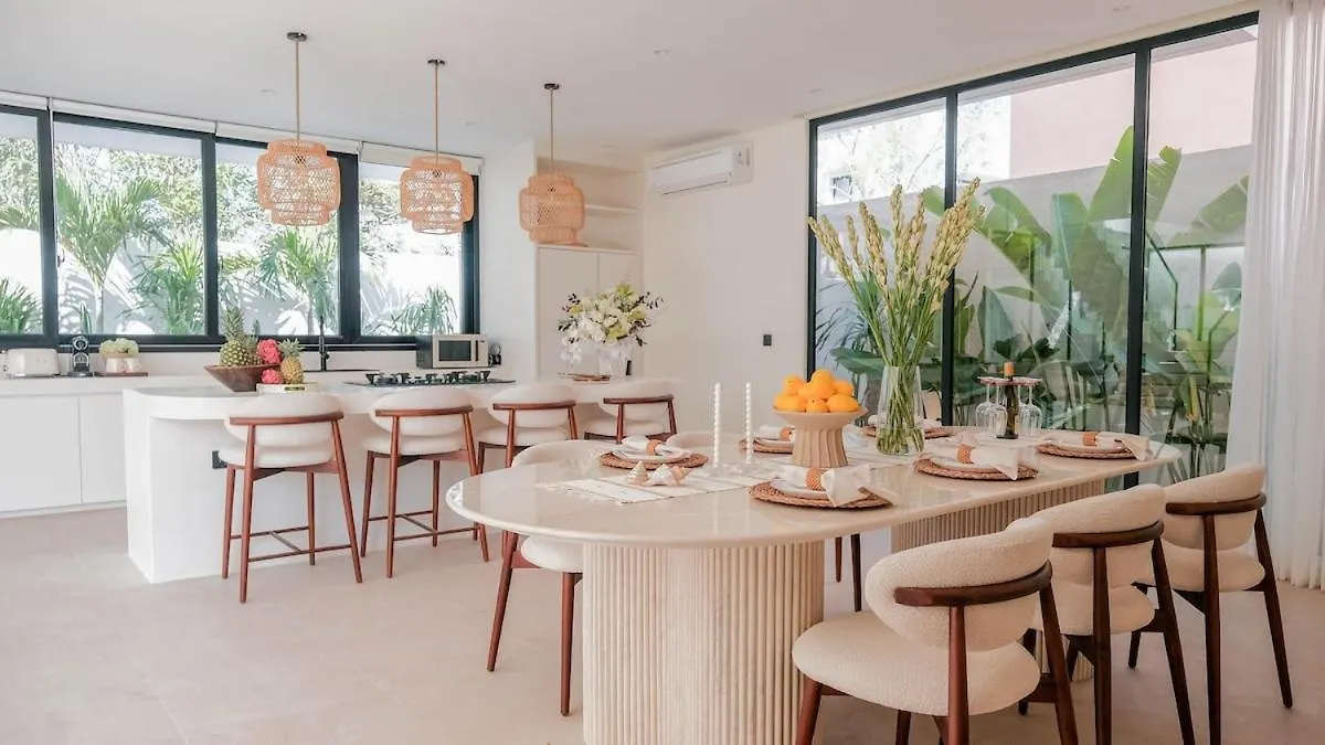 Casa Jomo 5 Bedroom Luxury Seaview Villa With Kids Playroom, Bingin Pecatu