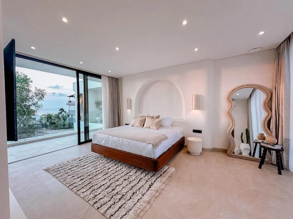 Casa Jomo 5 Bedroom Luxury Seaview Villa With Kids Playroom, Bingin Pecatu  0*, Pecatu (Bali)
