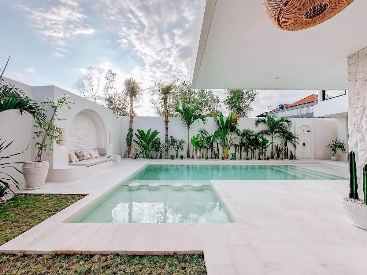 Casa Jomo 5 Bedroom Luxury Seaview Villa With Kids Playroom, Bingin Pecatu